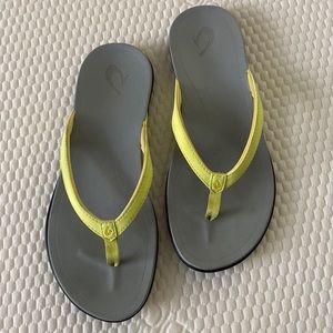 Olukai flip flops